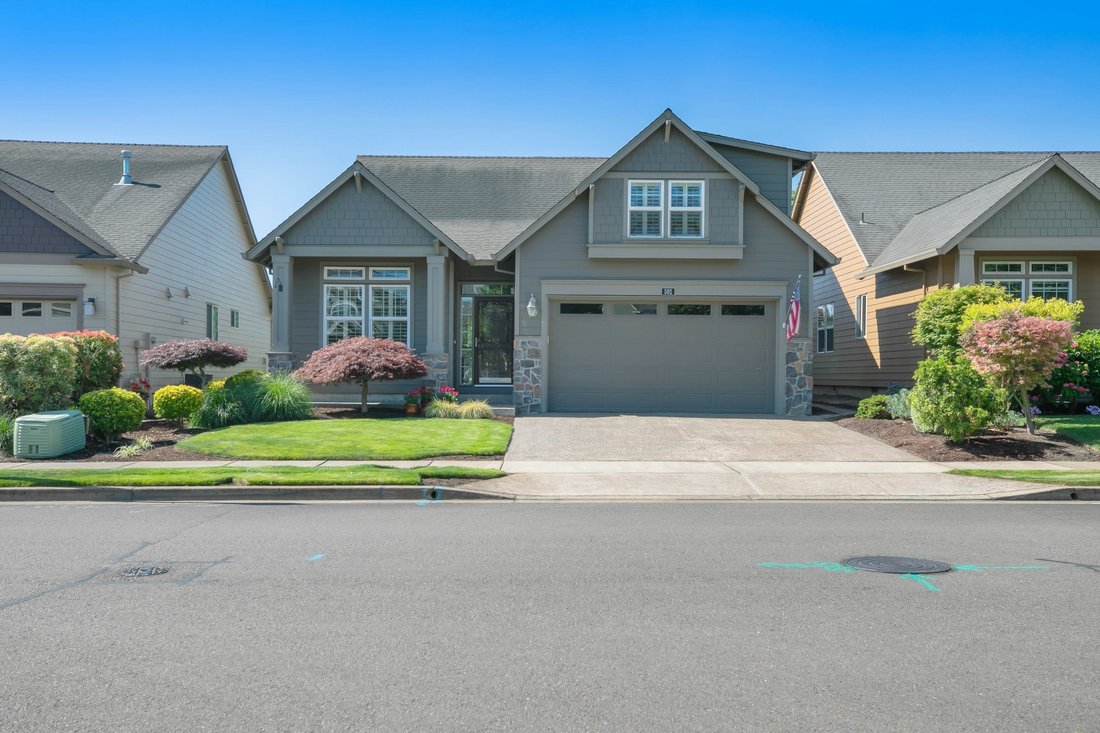 582 Tukwila Dr Woodburn, Or 97071 Dans Woodburn, Oregon, états Unis à