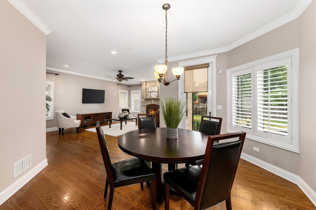 House in Elmhurst, Illinois, United States 3 - 12120425