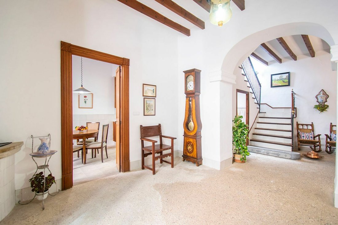 Villa in Inca, Balearic Islands, Spain 3 - 12121258