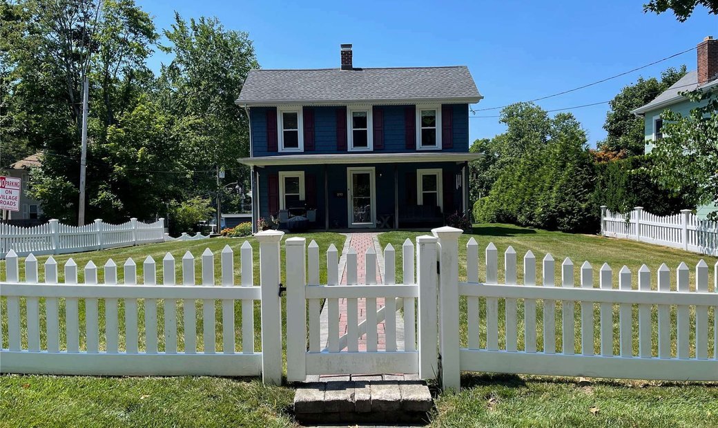 House Locust Valley In Locust Valley, New York, United States For Sale