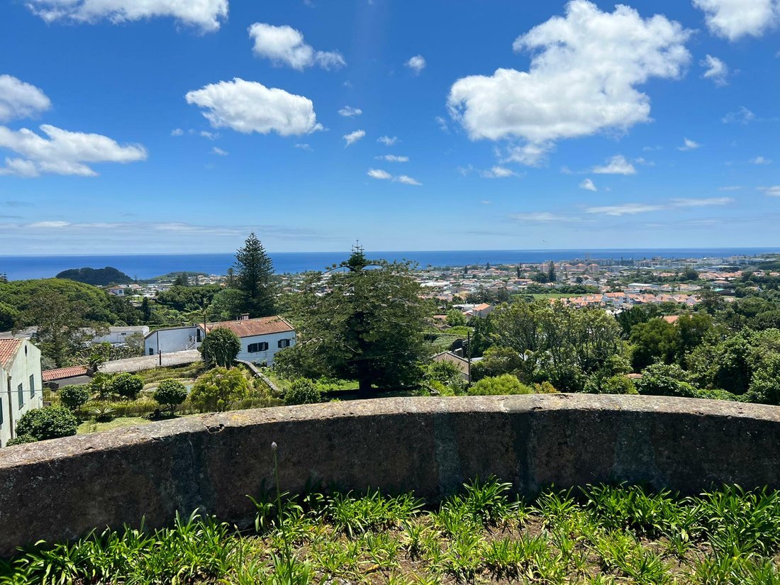 Centenary "Quinta" With Ocean And City Views In Ponta Delgada, Azores