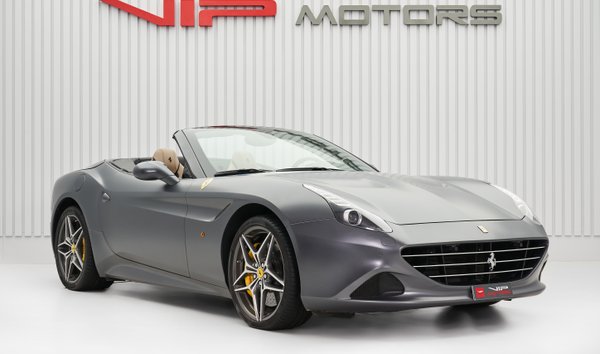 2015 Ferrari California (12121441)