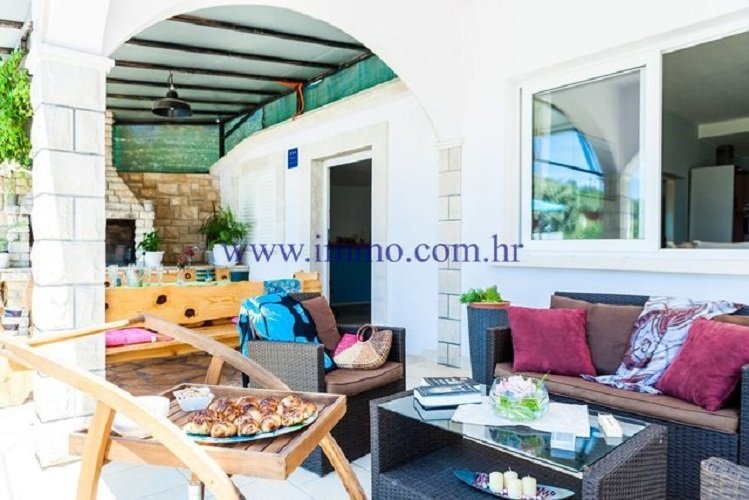 Villa in Gradski kotar Stari grad, Korcula, Dubrovnik-Neretva County 4 - 12121475