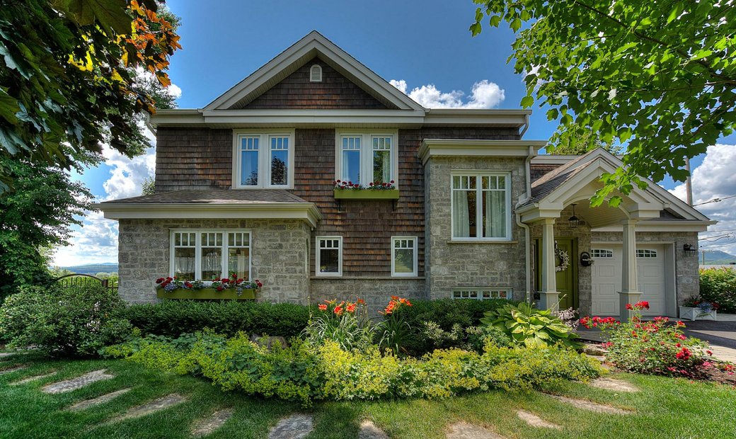 Magog, Qc In Magog, Québec, Kanada Zu Verkaufen (12124579)