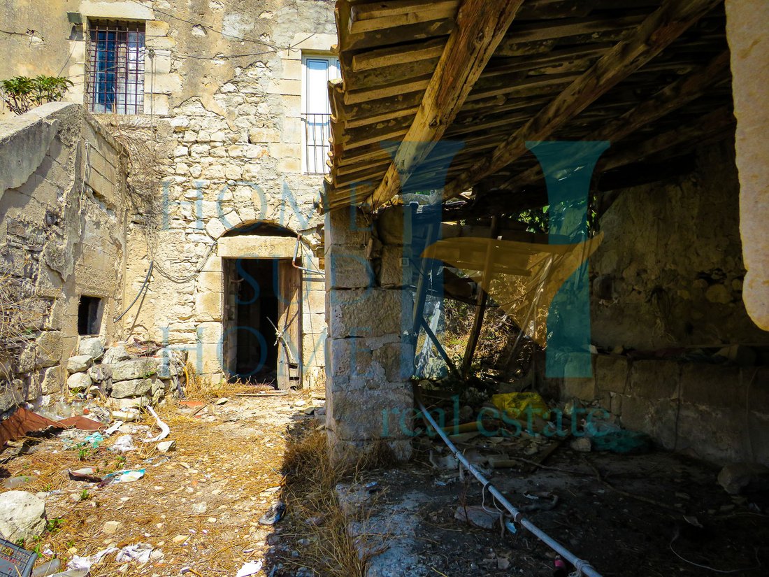 Villa in Rosolini, Sicily, Italy 2 - 12124976