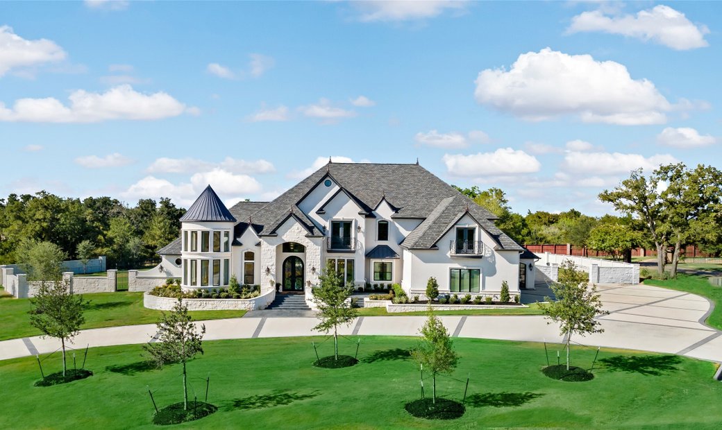 5 Bedrooms Single Family Detached In Wixon Valley, Texas, United States