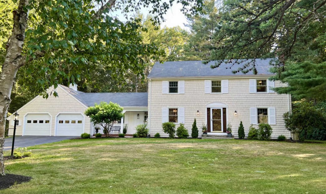 Single Family Detached Falmouth In Falmouth, Maine, United States For