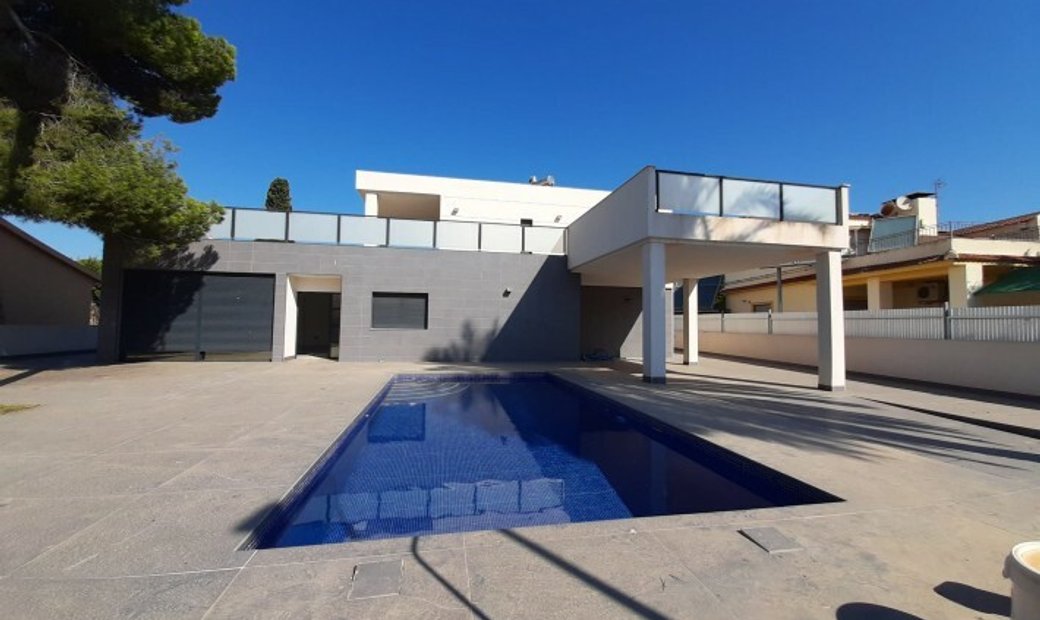 Villa Independiente En Dehesa De Campoamor, Comunidad Valenciana