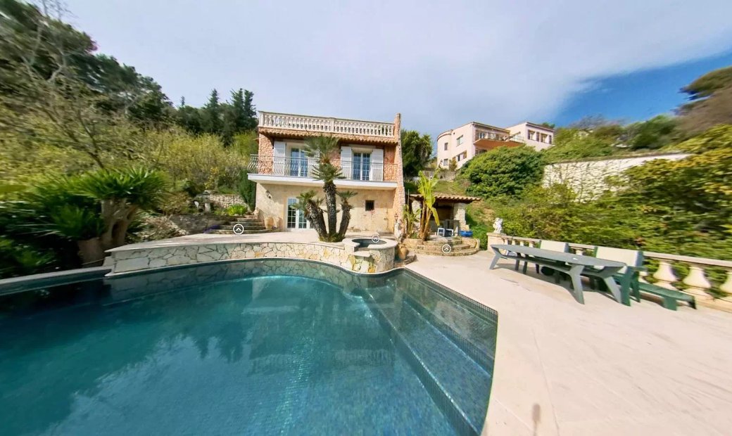 Sale Villa Menton In Menton, Provence Alpes Côte D'azur, France For