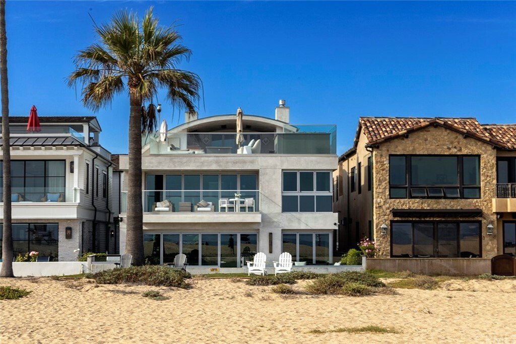 4 Bedrooms Single Family Detached In Newport Beach, California, United