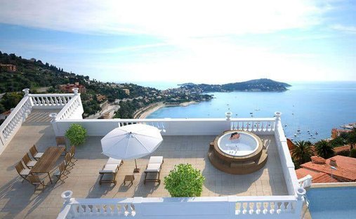 Villa in Villefranche-sur-Mer, Provence-Alpes-Côte d'Azur, France 1