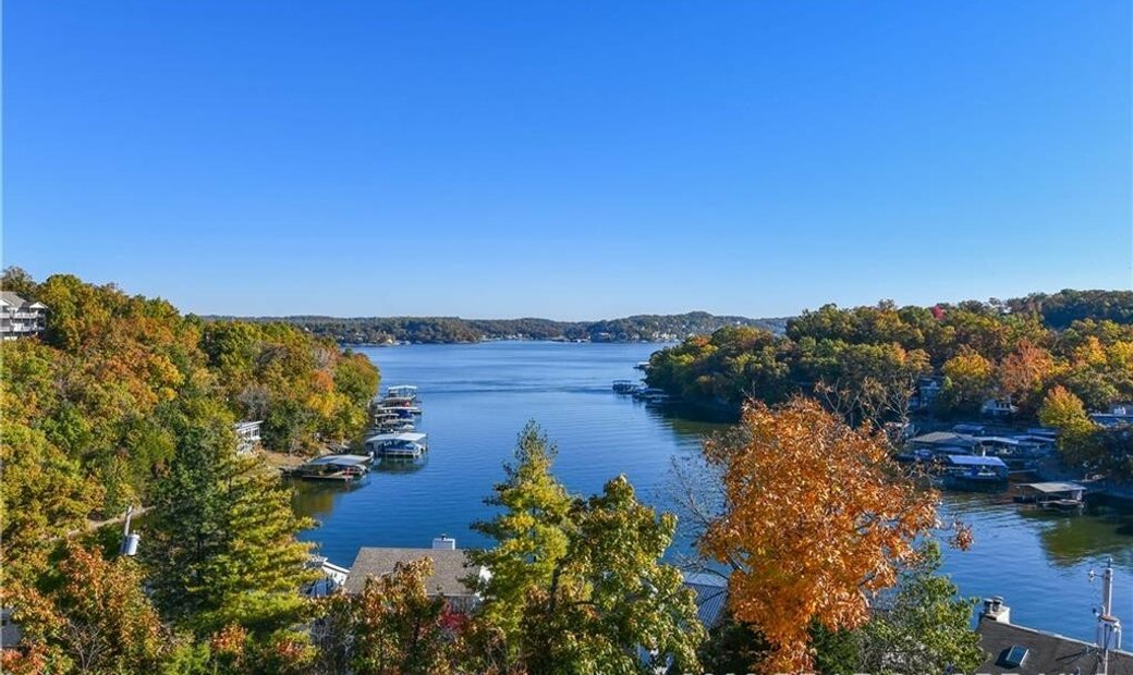 Townhouse Lake Ozark En Lake Ozark, Misuri, Estados Unidos En Venta