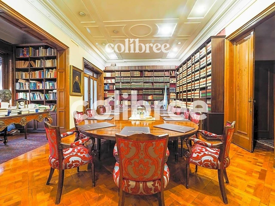 Barcelona Apartment In Barcelona, Catalonia, Spain For Sale (12127168)