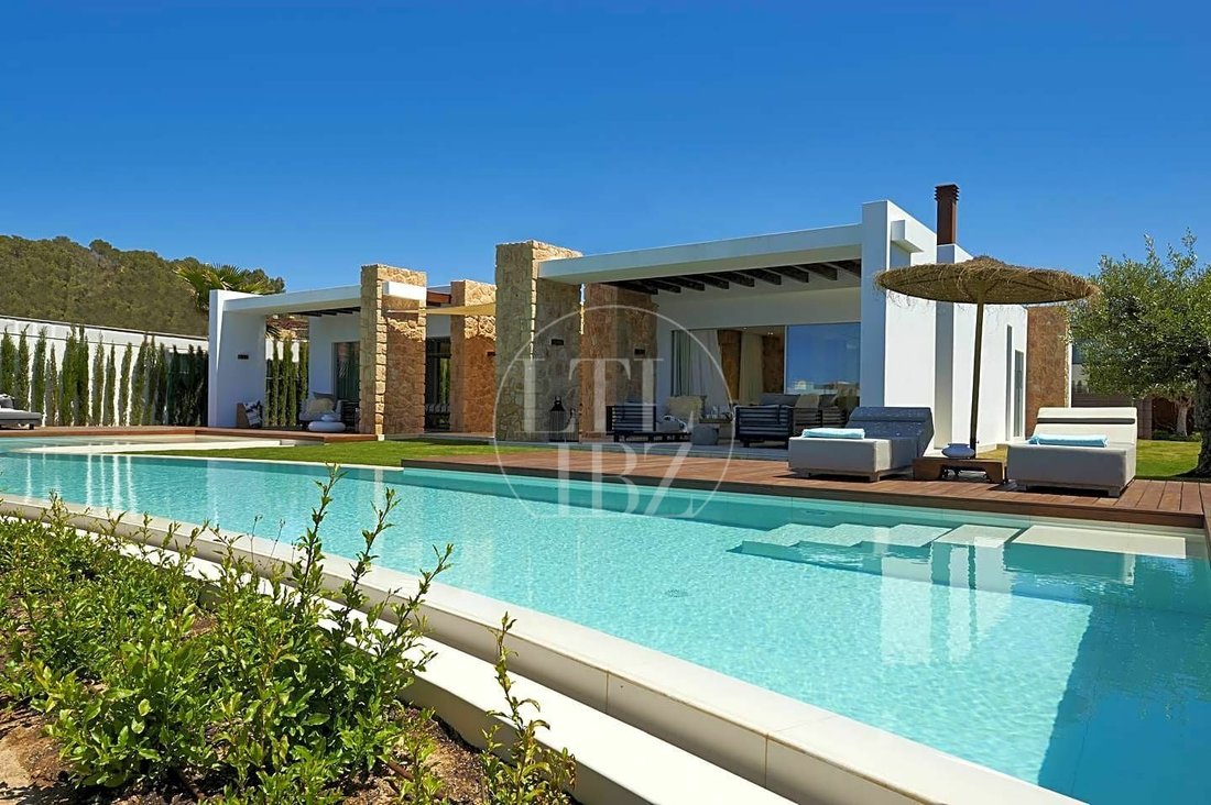 Villa in Sant Josep de sa Talaia, Balearic Islands, Spain 2 - 11990166