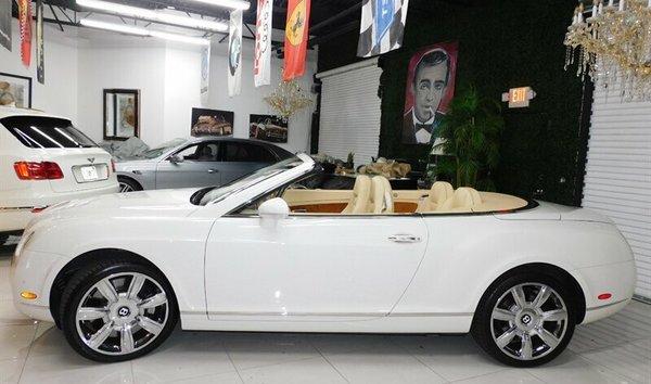 Bentley Continental (12127941)
