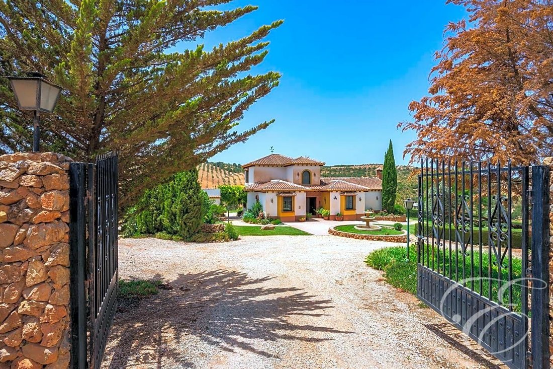 Villa in Archidona, Andalusia, Spain 2 - 12128287