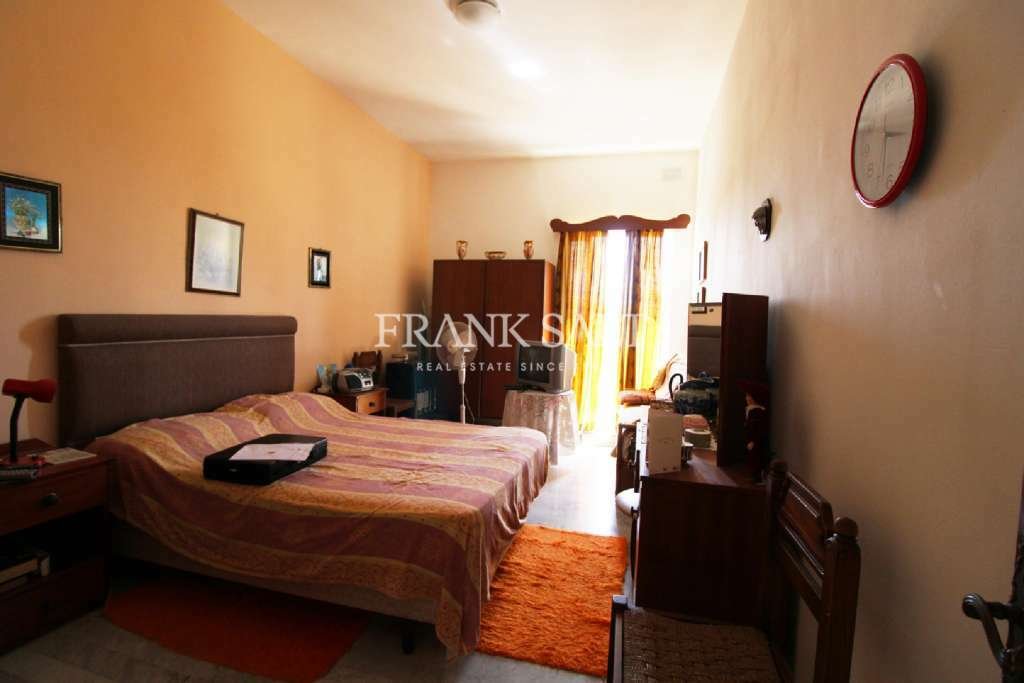 Paola, Finished Apartment In Paola, Malta For Sale (11133538)