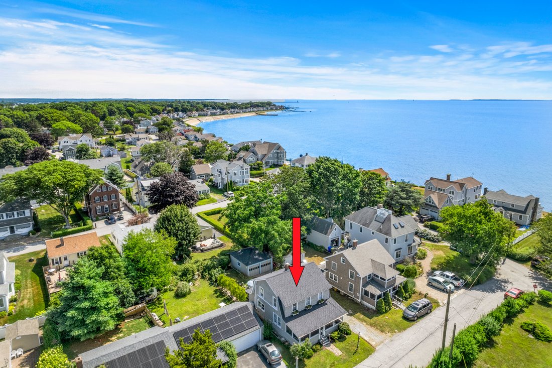 Sought After Cornfield Point Year In Old Saybrook, Connecticut, United