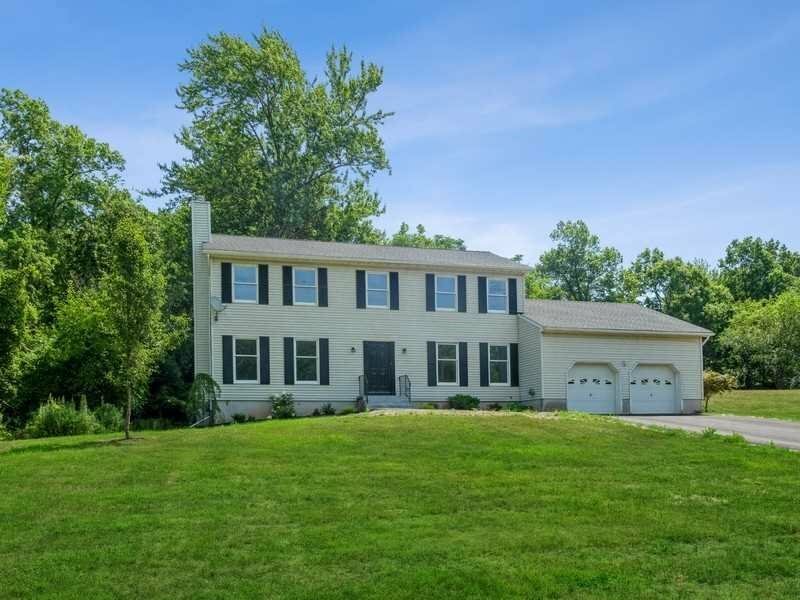 10 Rega Rd, Fishkill, Ny 12524 Mls410052 In Fishkill, New York