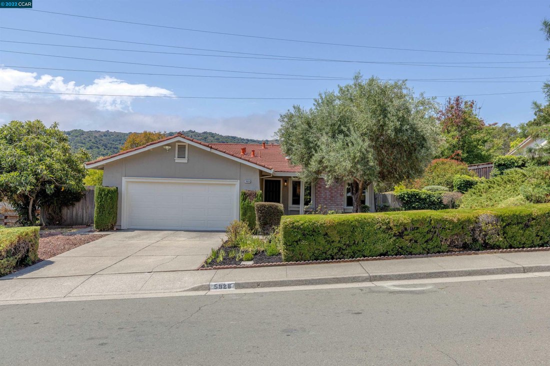 4 Bedrooms Single Family Detached In El Sobrante, California, United