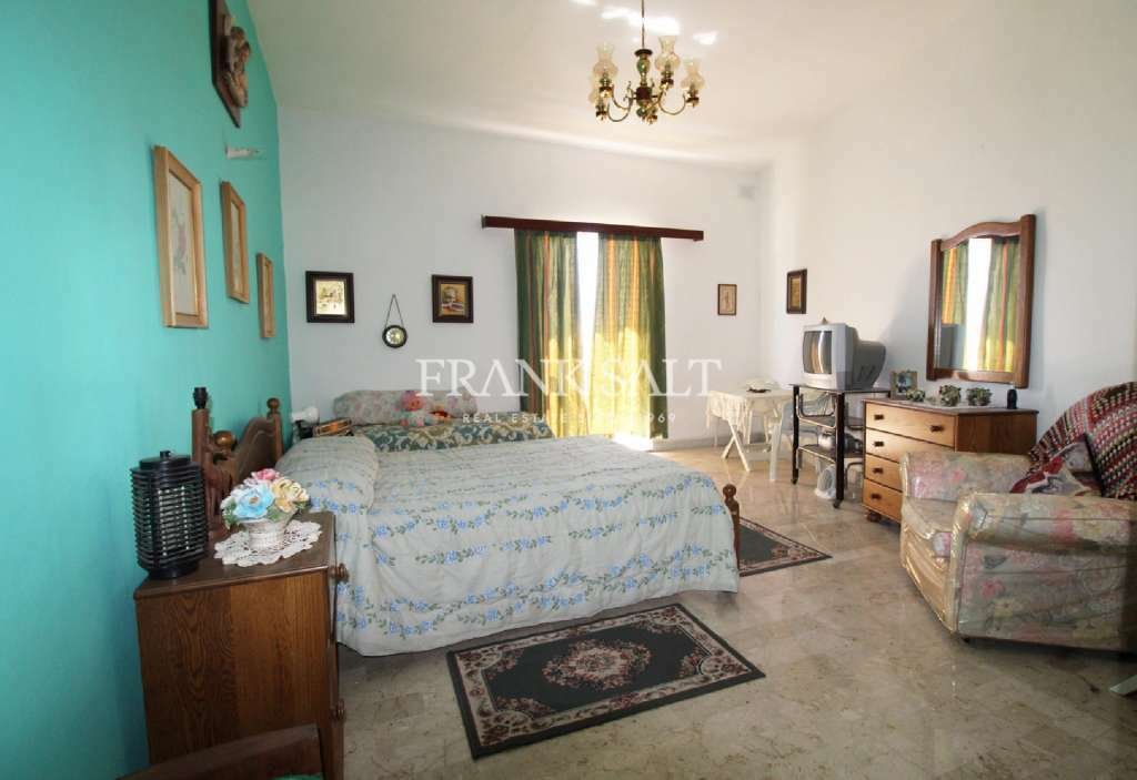 Paola, Finished Apartment In Paola, Malta For Sale (11133538)