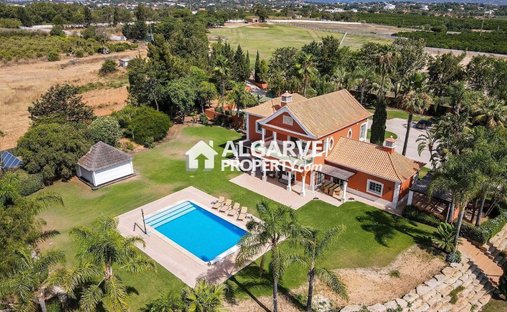 Villa in Pechao, Algarve, Portugal 1