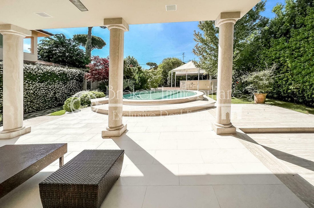 Villa en Forte dei Marmi, Toscana, Italia 5 - 12132049