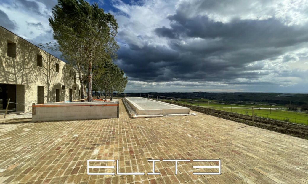 Villa Ancona En Marcas, Italia En Venta (12131280)