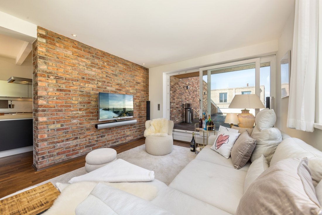 Live In The Moment! Exclusive In Stralsund, Mecklenburg Vorpommern