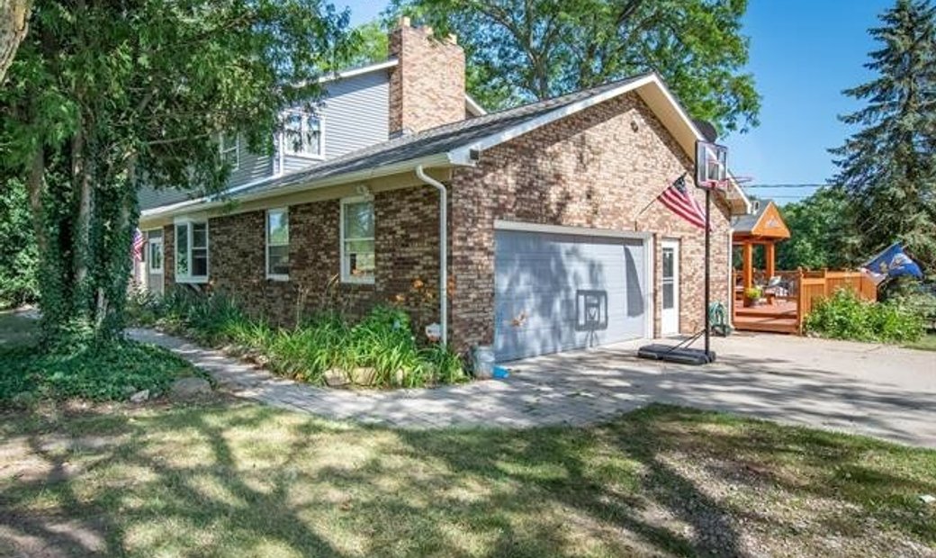 Single Family Detached Dexter In Dexter, Michigan, United States For