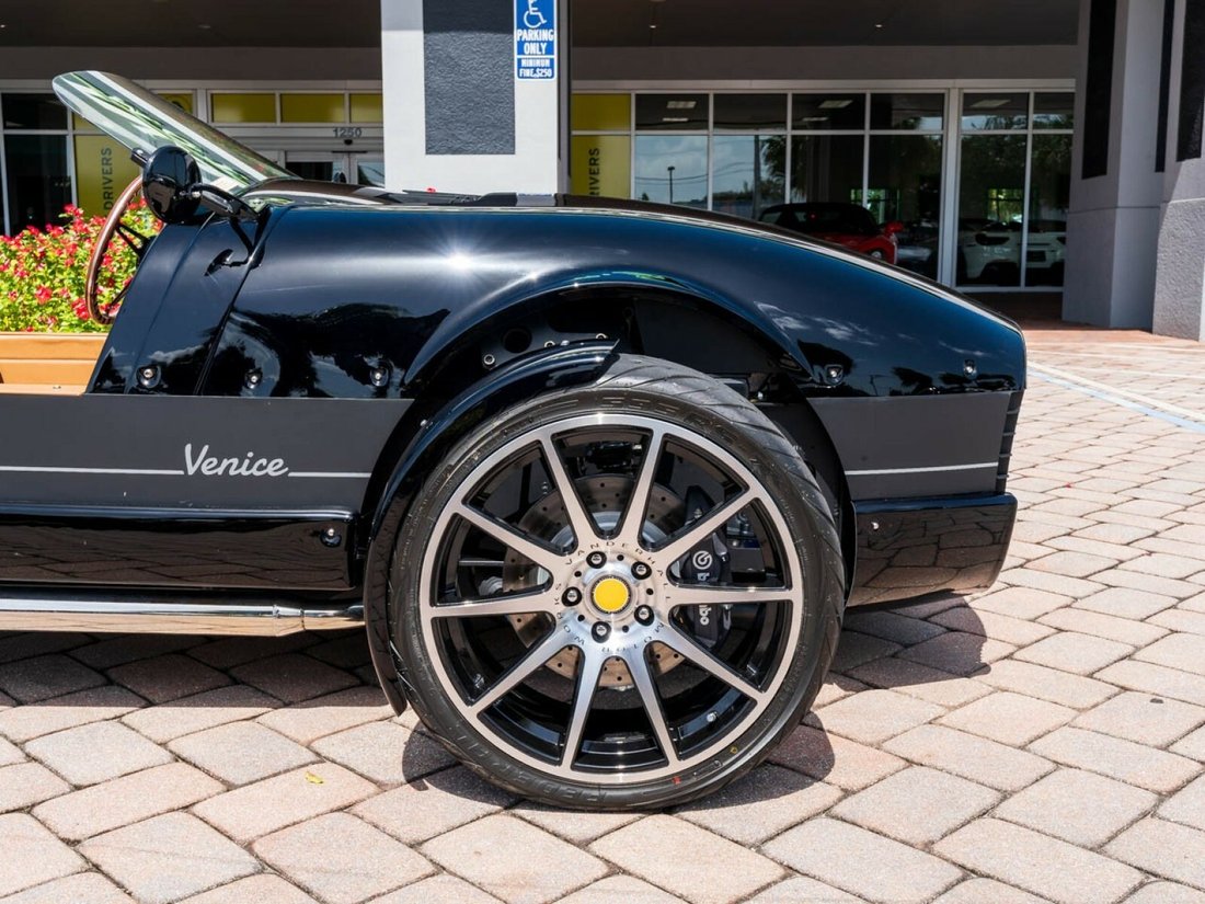 Cabriolet in Naples, FL 5 - 12059283