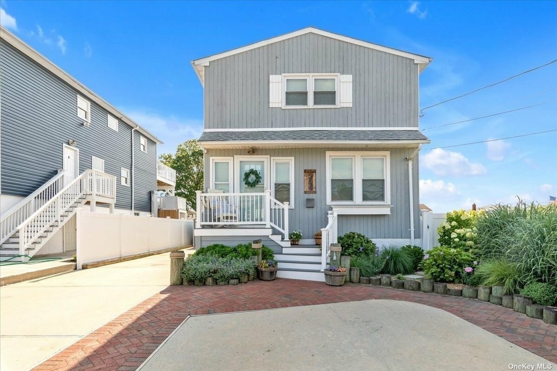 House Freeport In Freeport, New York, United States For Sale (12132151)