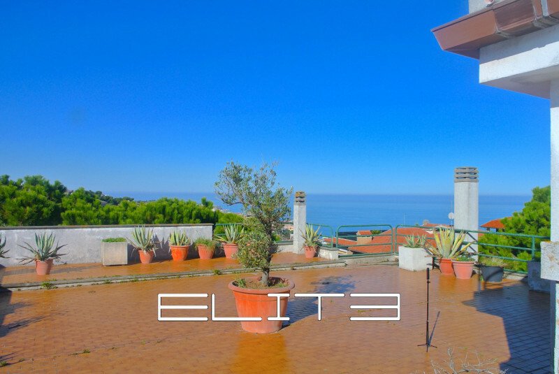 Ancona Apartment In Ancona, Marche, Italy For Sale (12131277)