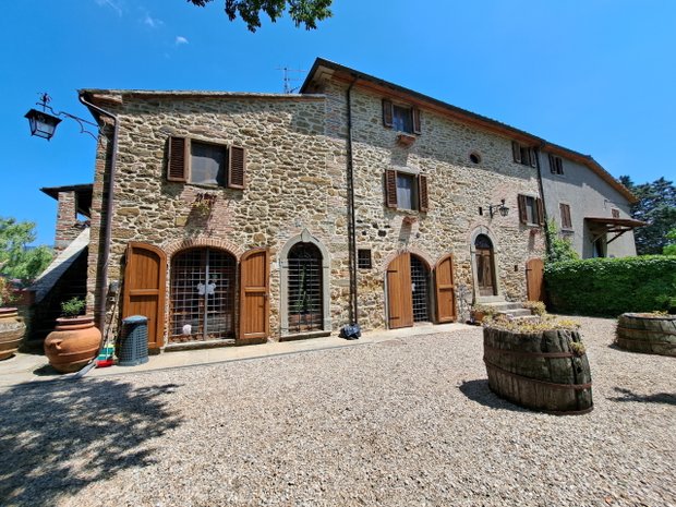 Villa in Arezzo, Tuscany, Italy 1