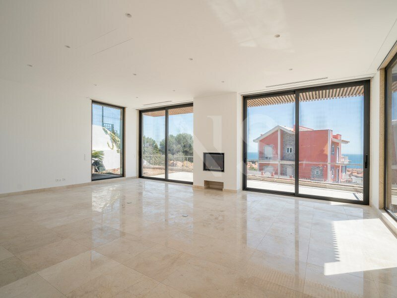 New Villa For Sale In A Quiet Area In Parede, With In Parede, Lisbon
