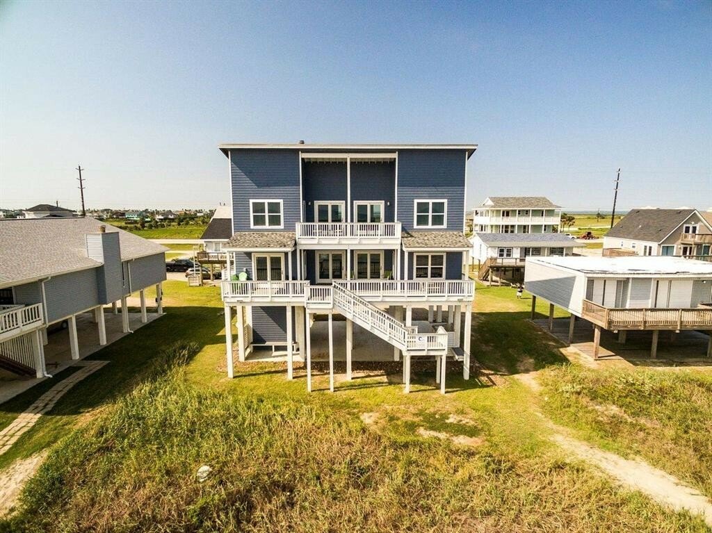 single-family-detached-galveston-in-galveston-texas-united-states-for