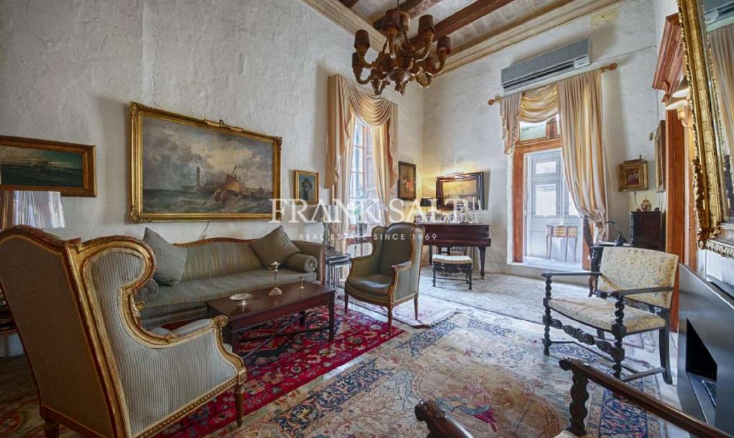 Senglea, Converted Town House In Senglea, Malta For Sale (11132375)