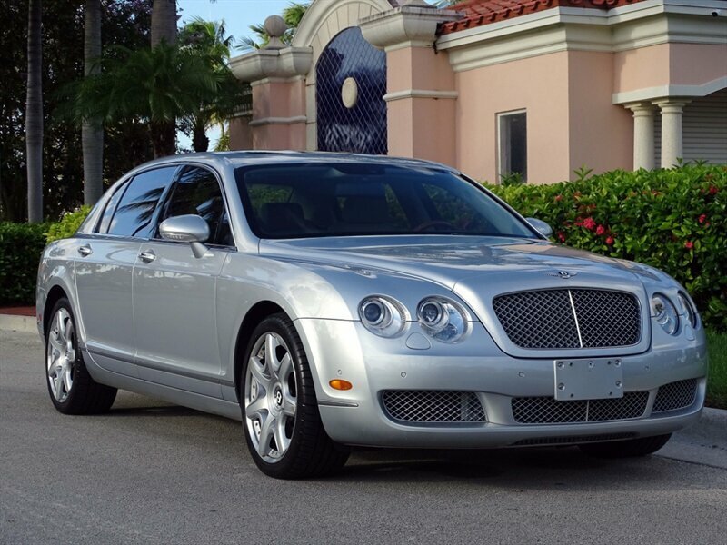 Sedan in Boca Raton, Florida, United States 1 - 10568814