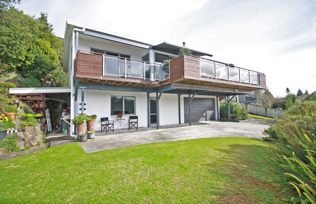 Picture Perfect In Whangamata, Waikato, New Zealand For Sale (12137733)