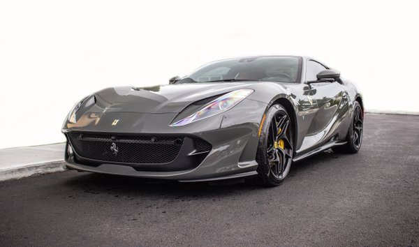 2020 Ferrari 812 Superfast rwd (12139441)