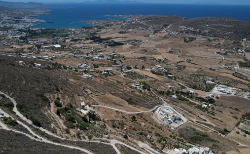 Land in Paros, Aegean, Griechenland 1