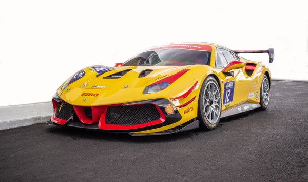 2022 Ferrari 488 rwd (12141643)