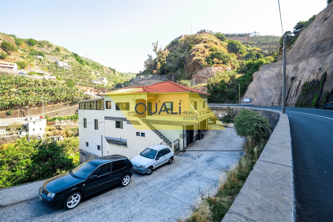 House With 3 Bedrooms And A Garage In Ponta In Ponta Do Sol, Madeira