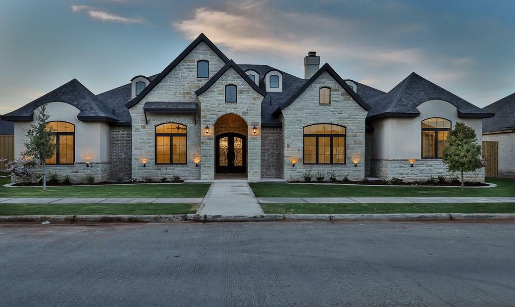 Pristine Lubbock Luxury Home In Lubbock, Texas, United States For Sale