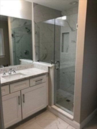 Condo in Revere, Massachusetts, United States 3 - 12145998