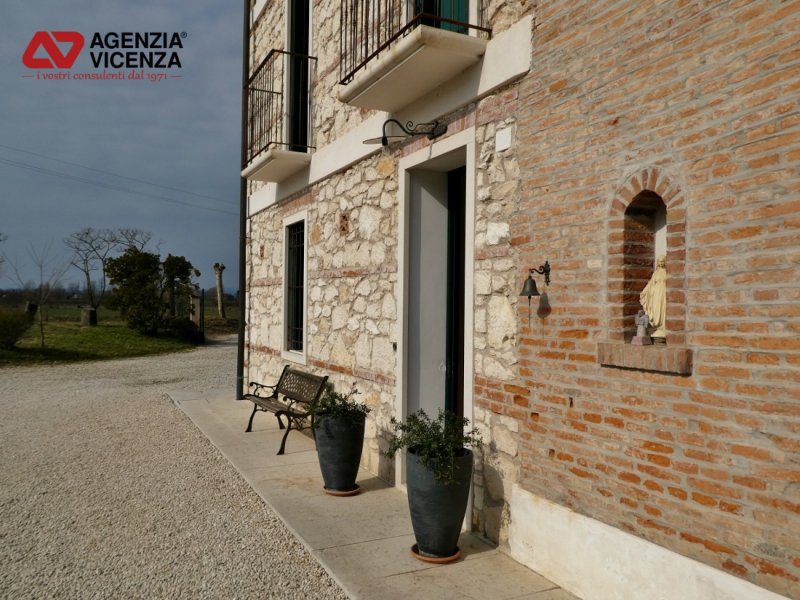 House in Astichello - Villaggio dei Fiori Area, Vicenza, Veneto 2 - 12146124
