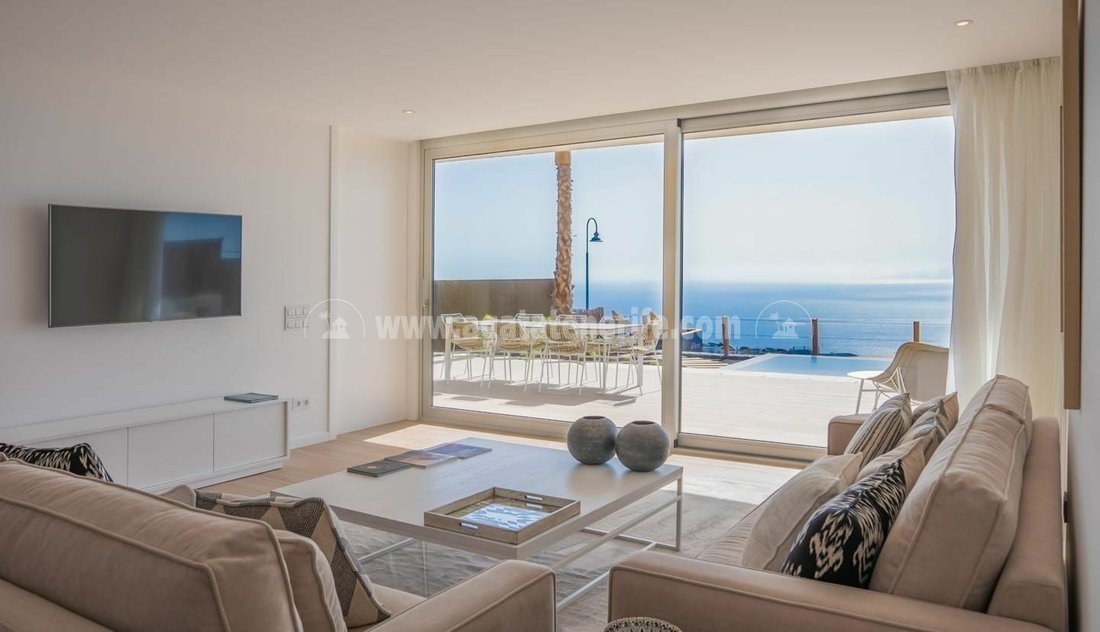 Villa in Guia de Isora, Canary Islands, Spain 2 - 12145578