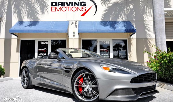 Aston Martin Vanquish Volante (12148085)
