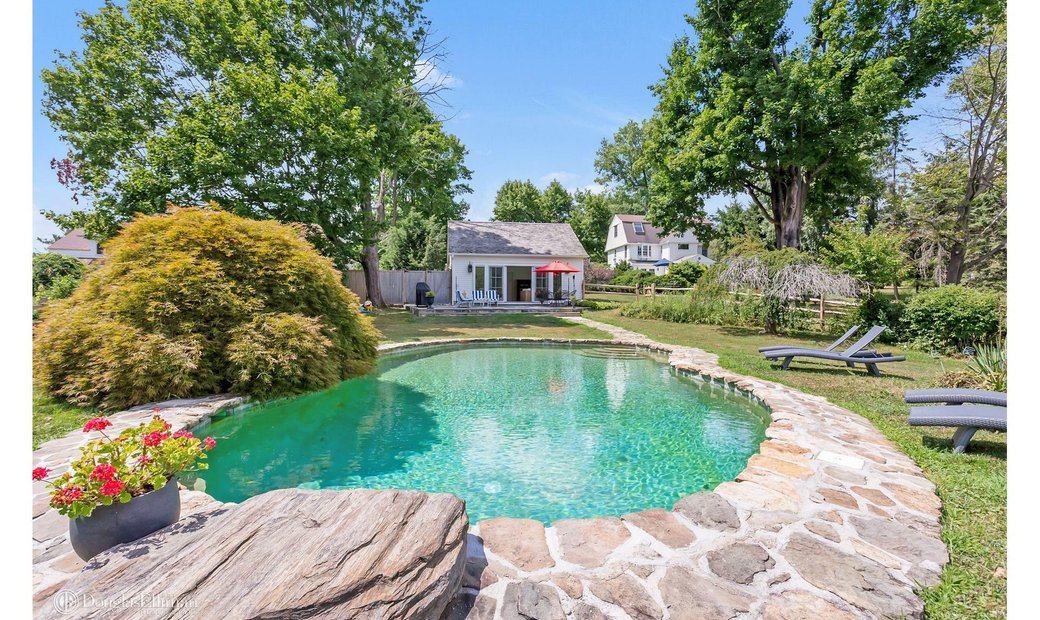 House Pawling In Pawling, New York, United States For Sale (12153693)