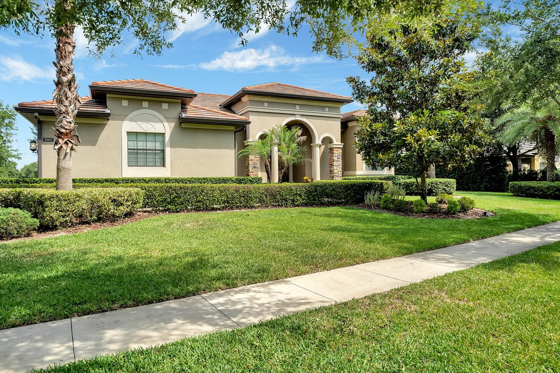 O6028077 In Sorrento, Florida, United States For Sale (11996252)